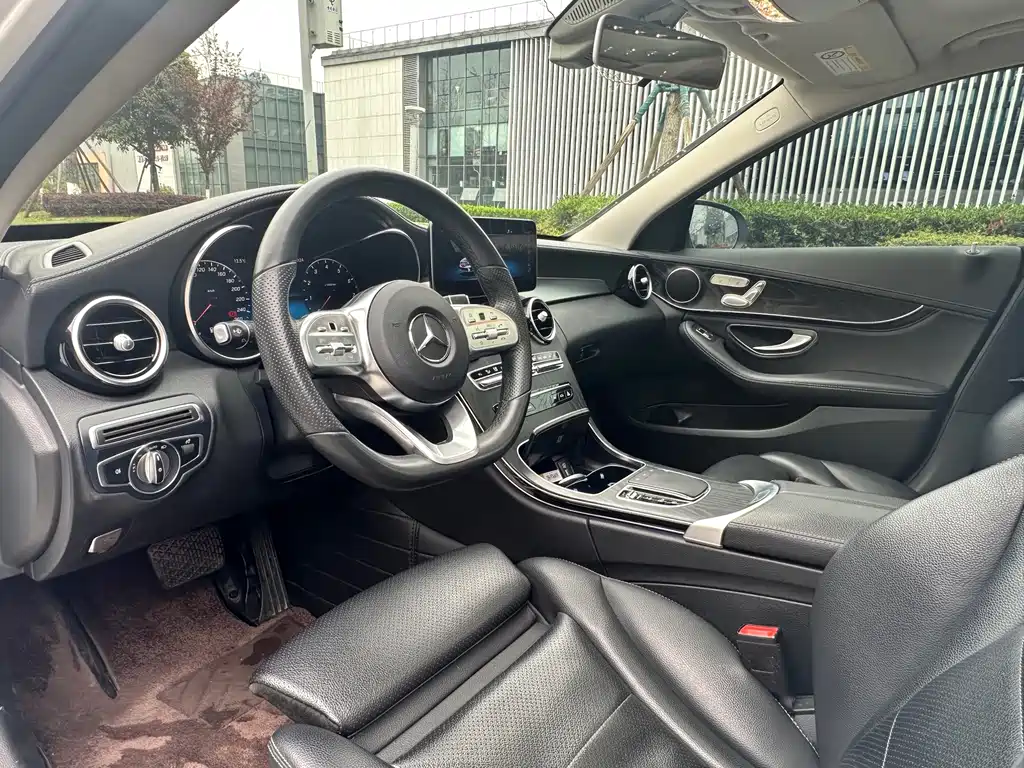 Mercedes-Benz C-Class 2020 — фото 4
