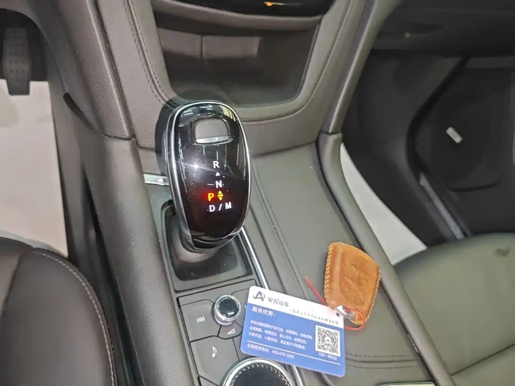 Cadillac XT5 2019 — фото 14
