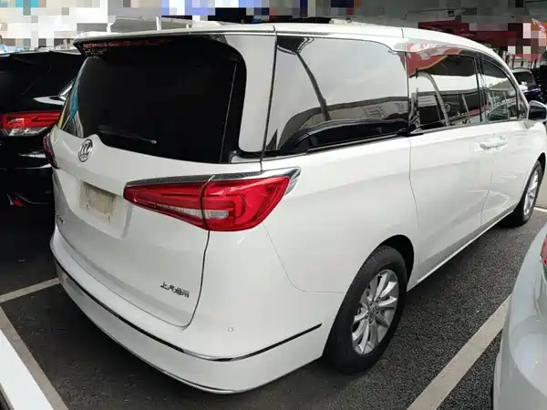 Buick GL8 2017