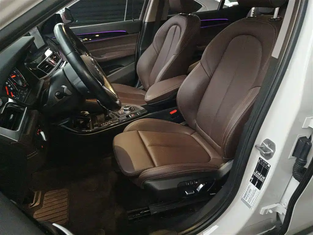 BMW X2 2023 — фото 11