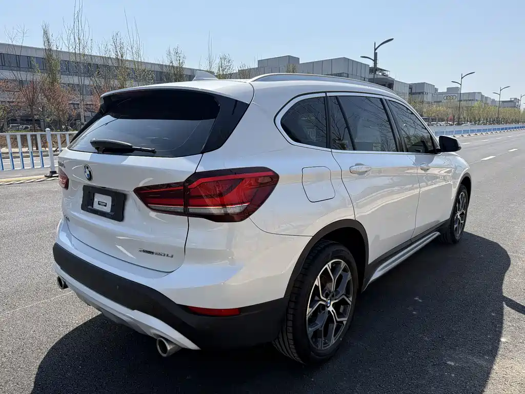 BMW X1 2023 — фото 8