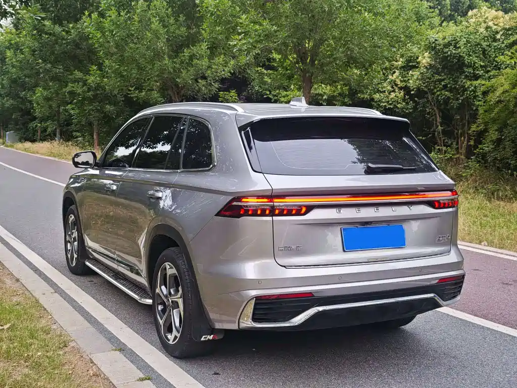 Geely Xingyue L 2024 — фото 16