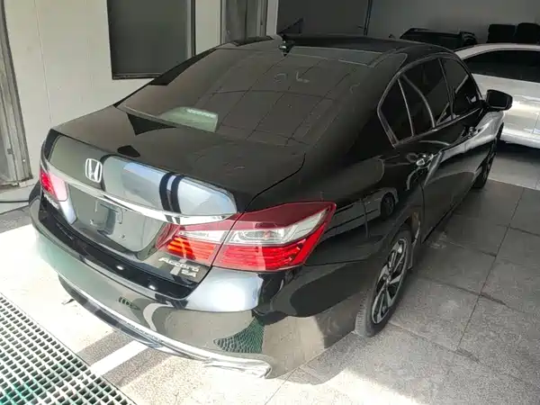 Honda Accord 2016