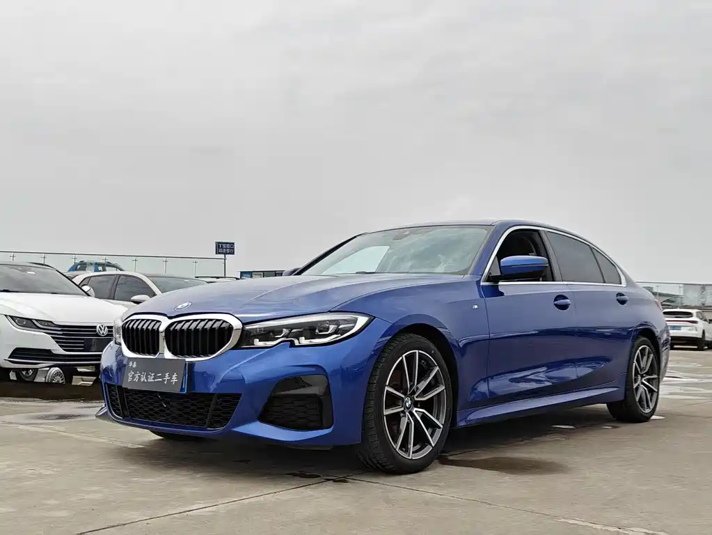 BMW 3 Series 2021 — фото 1