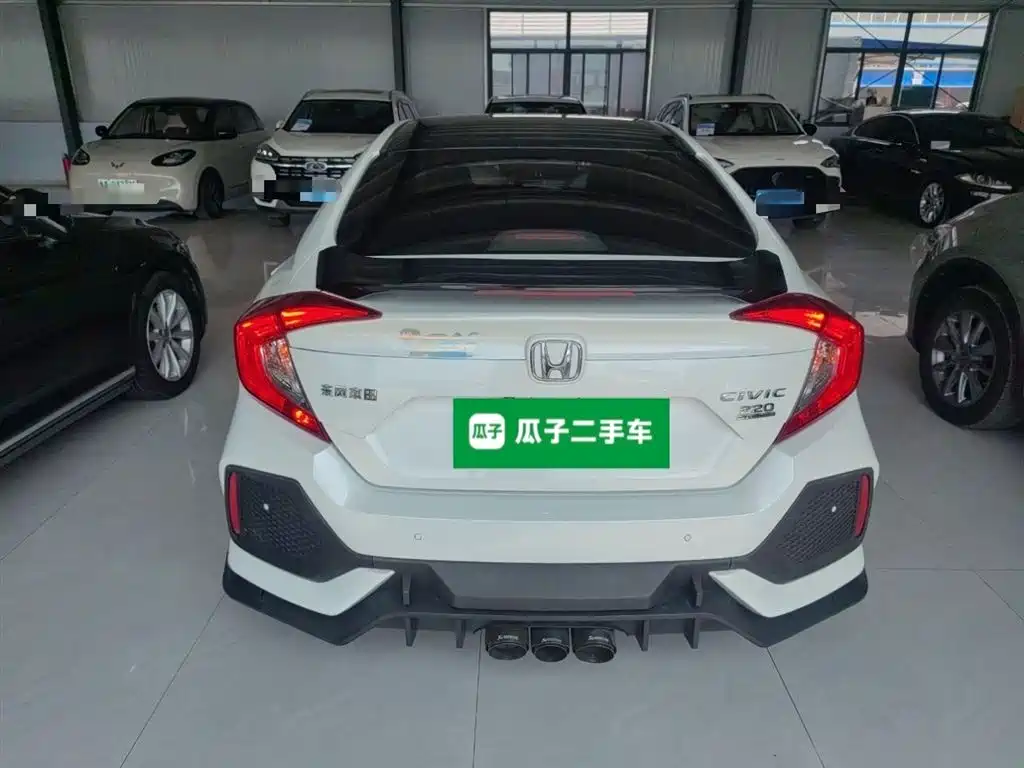 Honda Civic 2018 — фото 4