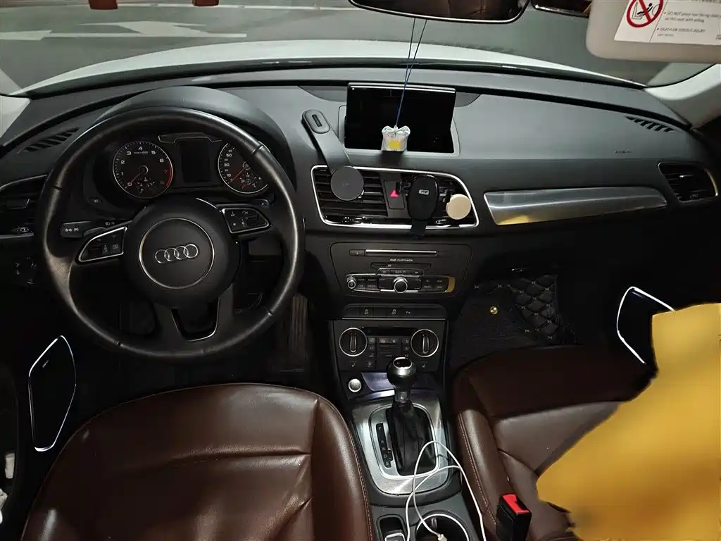 Audi Q3 2018 — фото 13