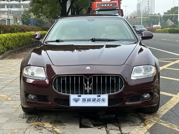 Maserati Quattroporte 2010