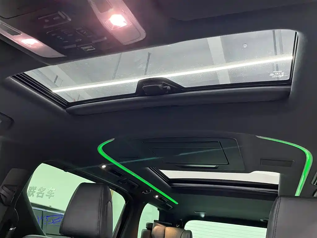 Toyota Vellfire 2021 — фото 13