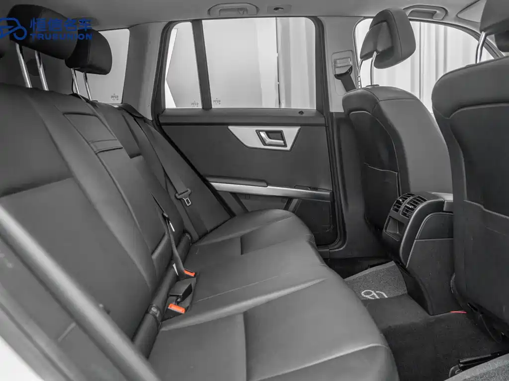 Mercedes-Benz GLK-Class 2017 — фото 17