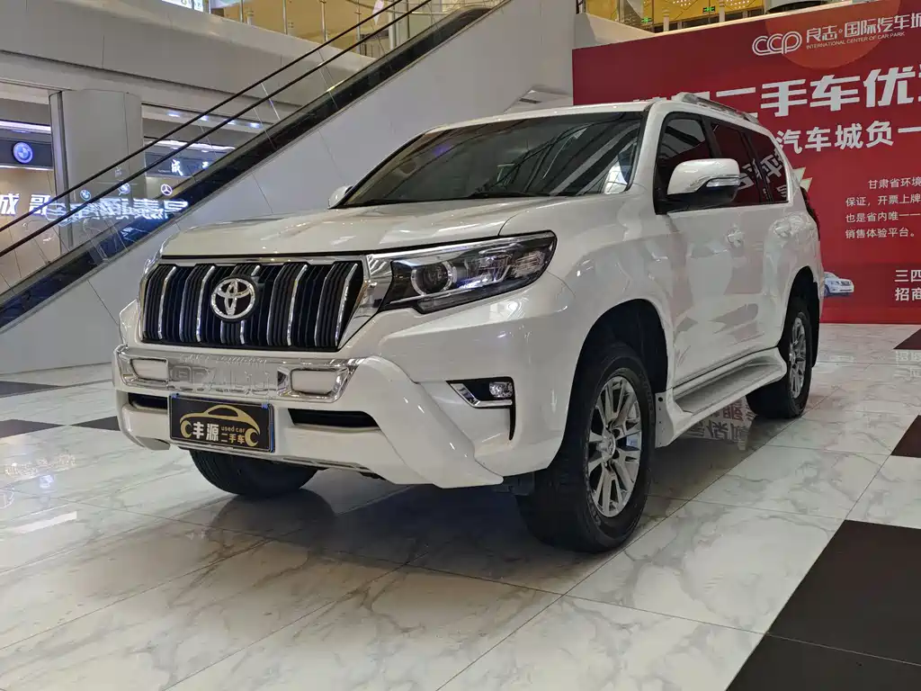 Toyota Prado 2018 — фото 1