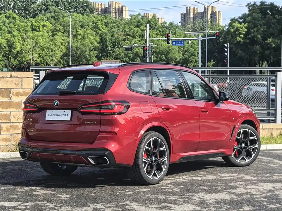 BMW X1 M35Li 2024 — фото 4