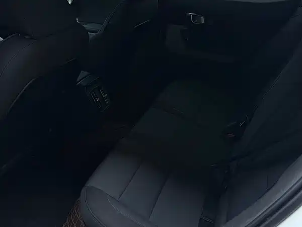 Polestar 2 2025