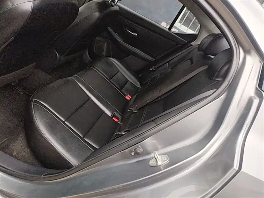 Nissan Sylphy 2019 — фото 17