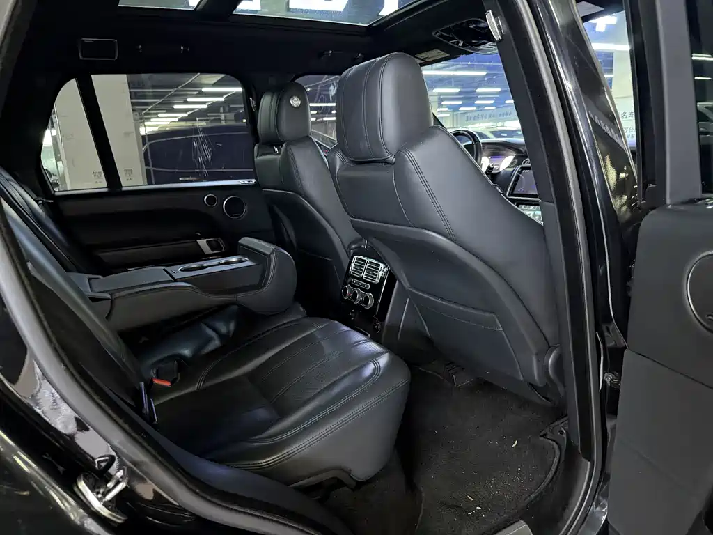 Land Rover Range Rover 2016 — фото 12