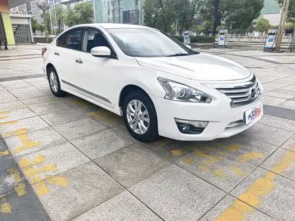 Nissan Teana 2013