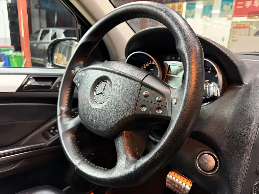 Mercedes-Benz M-Class AMG 2007 — фото 16