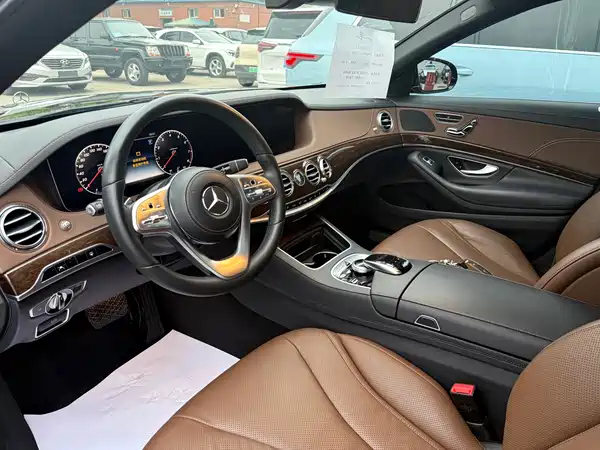 Mercedes-Benz S-Class 2018