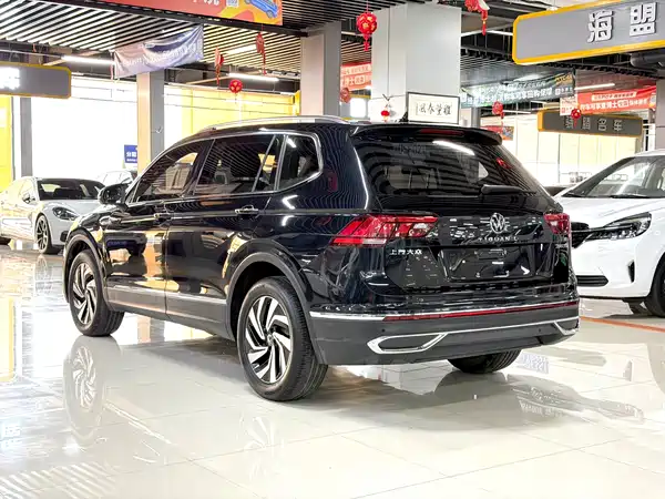 Volkswagen Tiguan L 2022