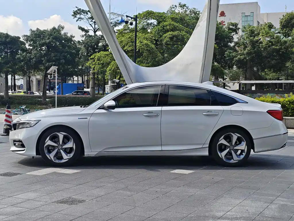 Honda Accord 2021 — фото 11