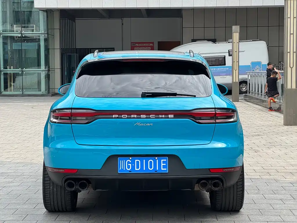 Porsche Macan 2018 — фото 8