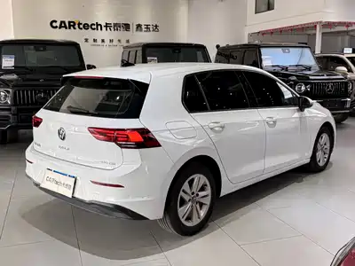Volkswagen Golf 2023