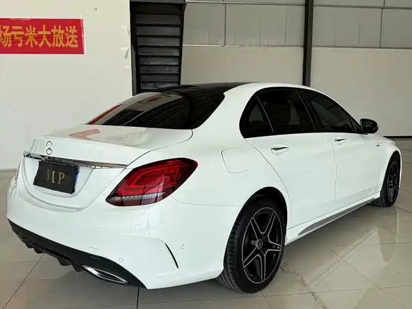 Mercedes-Benz C-Class 2021
