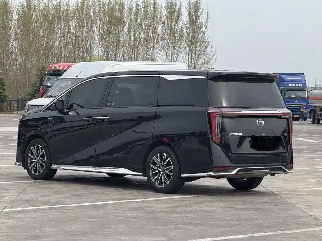 GAC Motor Trumpchi M8 2024 — фото 5