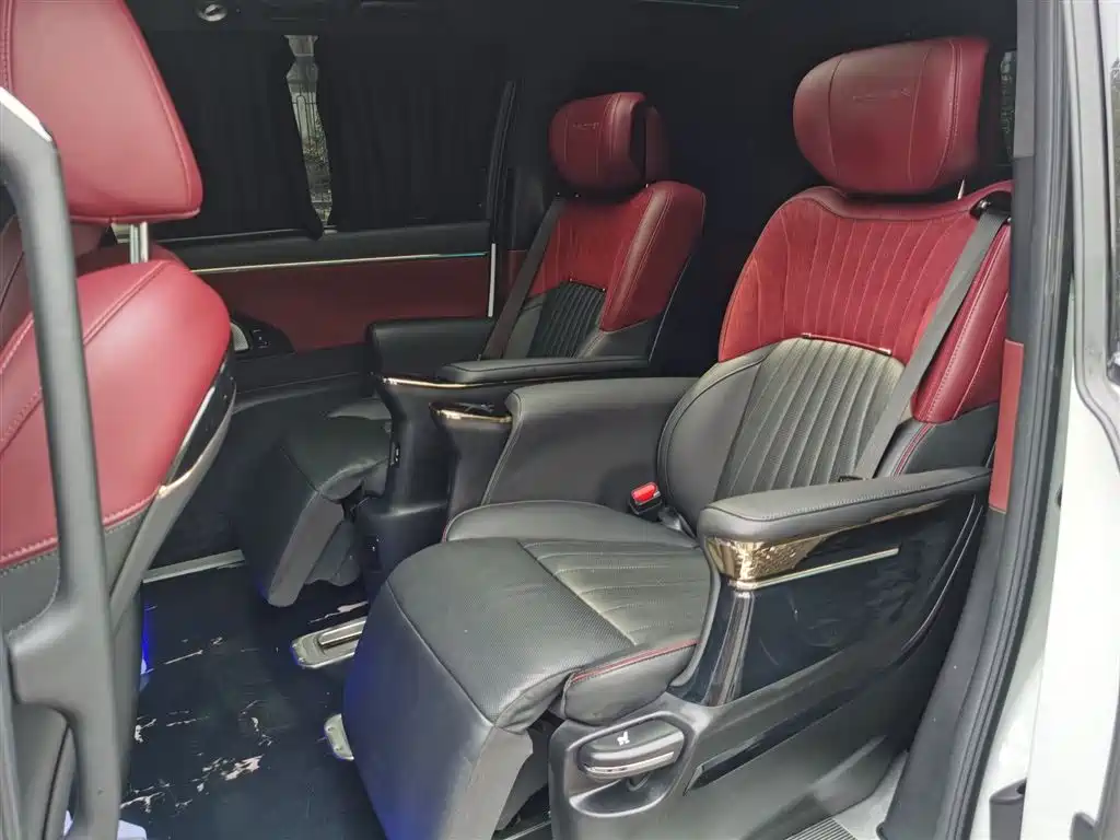 GAC Motor Trumpchi M8 2023 — фото 24