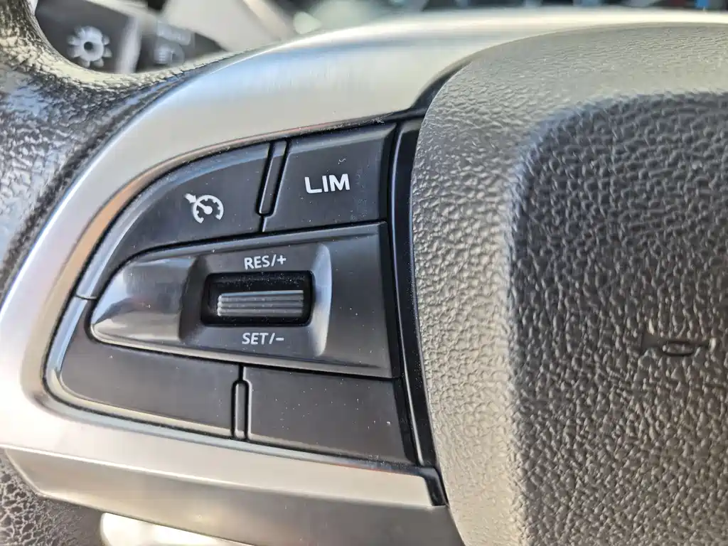 Geely Emgrand 2021 — фото 15