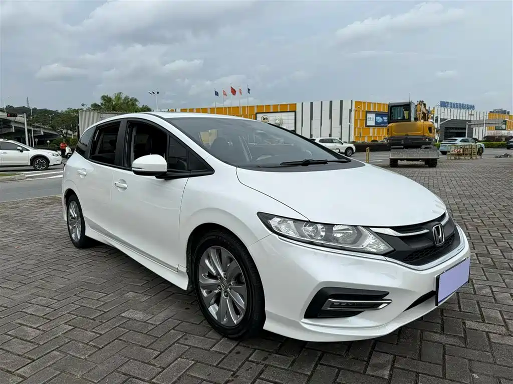 Honda Jade 2018 — фото 4