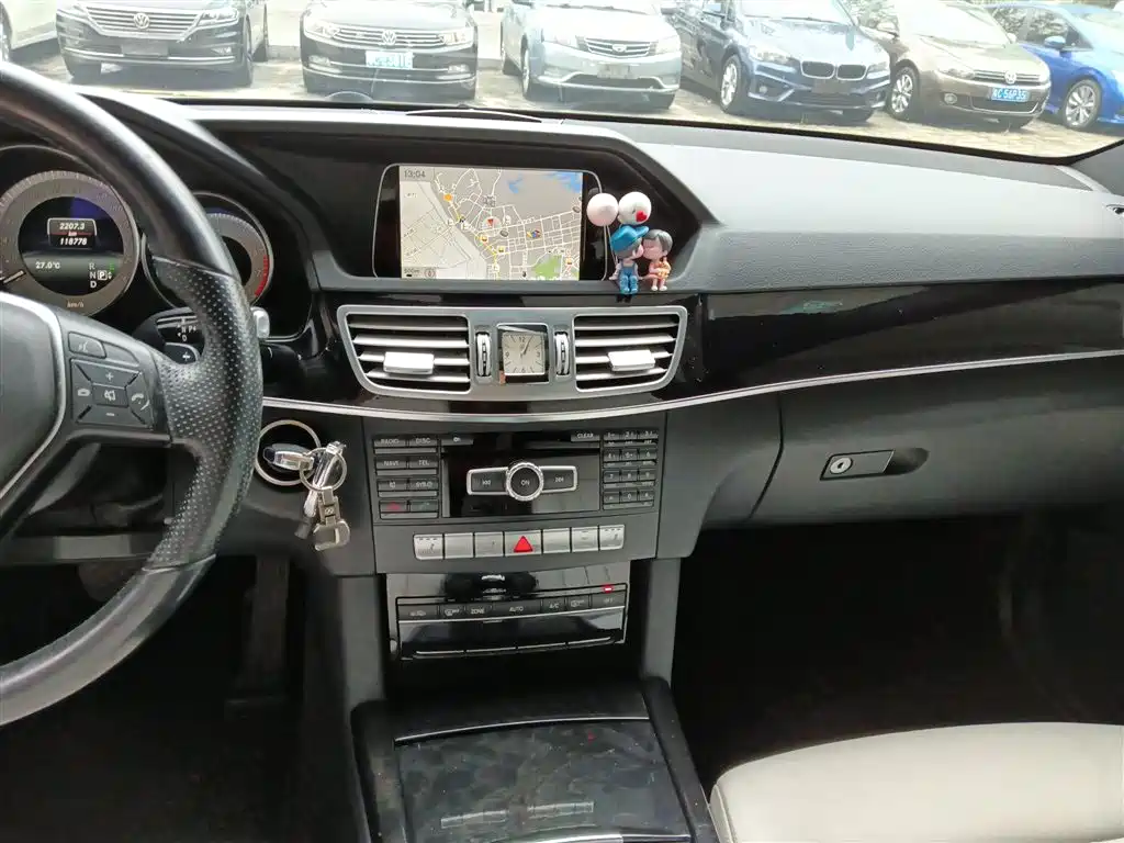 Mercedes-Benz E-Class 2014 — фото 13
