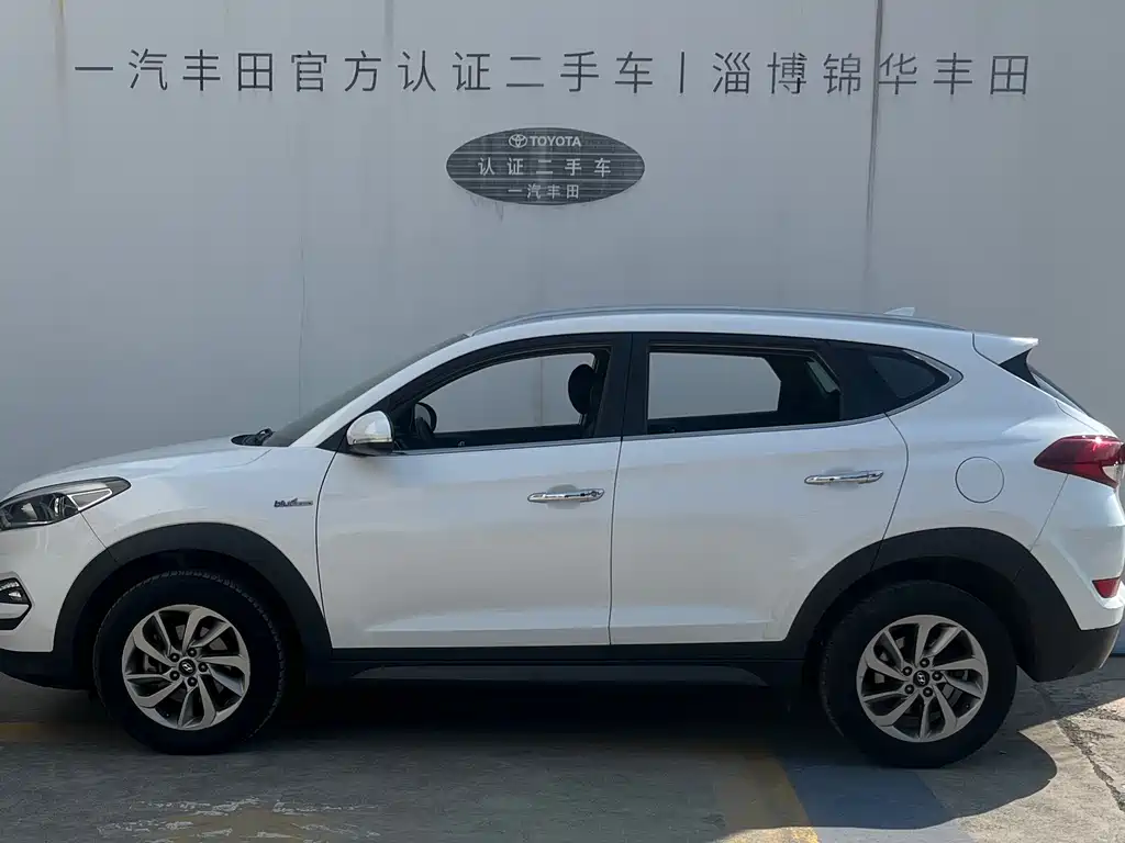 Hyundai Tucson 2016 — фото 2