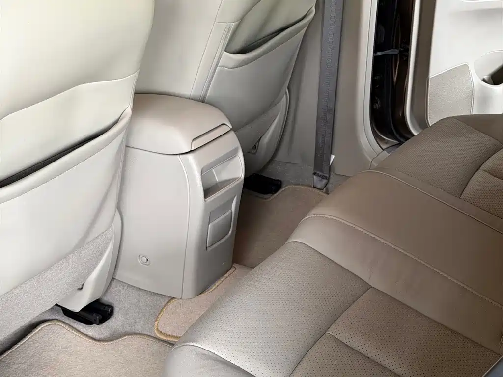 Nissan Sylphy 2012 — фото 12