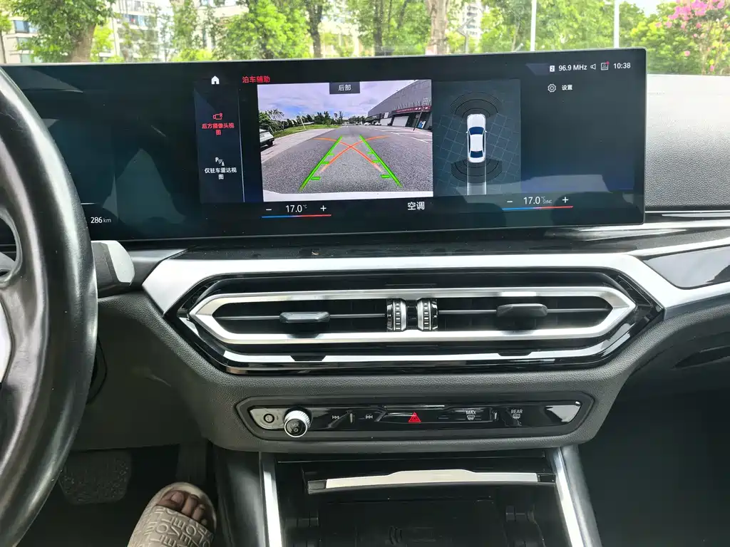 BMW i3 2022 — фото 10