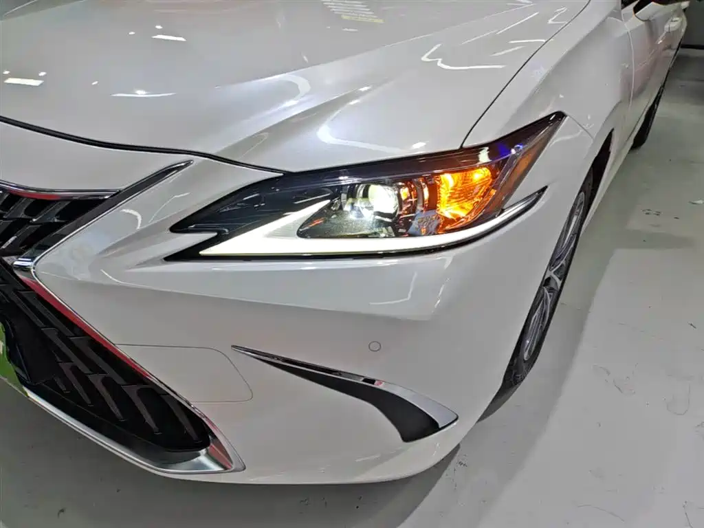 Lexus ES 2024 — фото 24