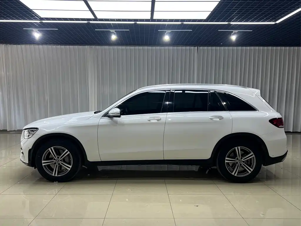 Mercedes-Benz GLC 2020 — фото 3