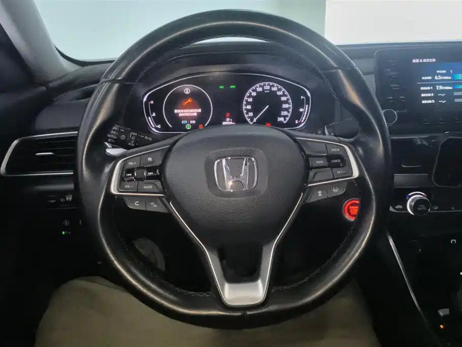Honda Accord 2019 — фото 15