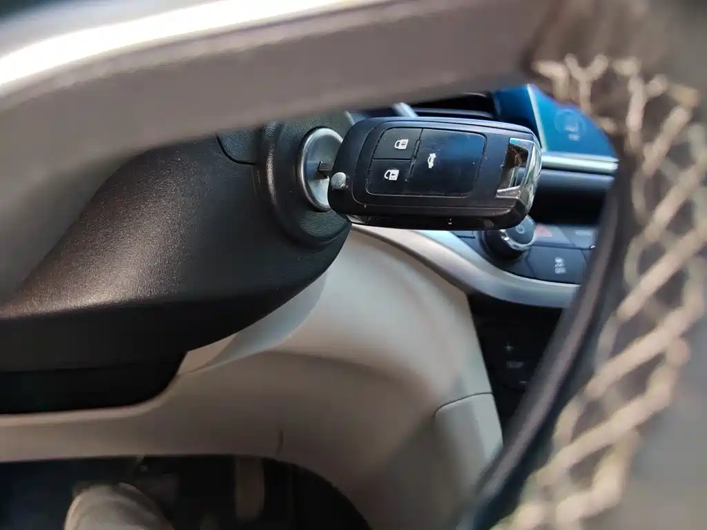 Buick Excelle 2020 — фото 12