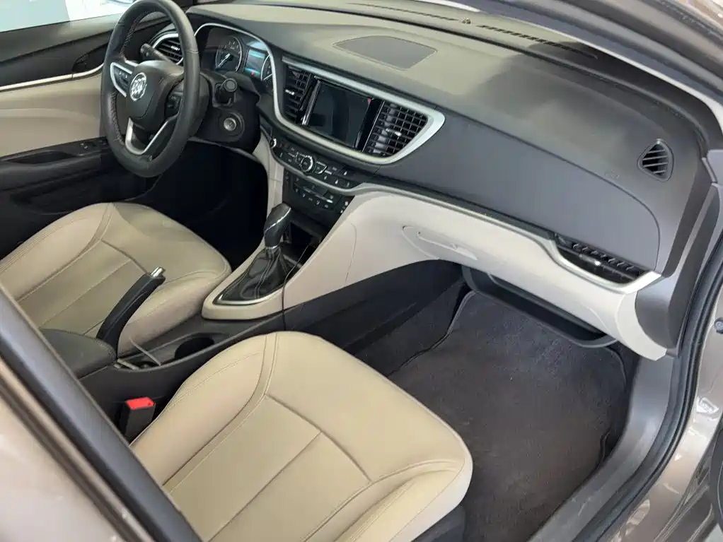 Buick Excelle 2020 — фото 13