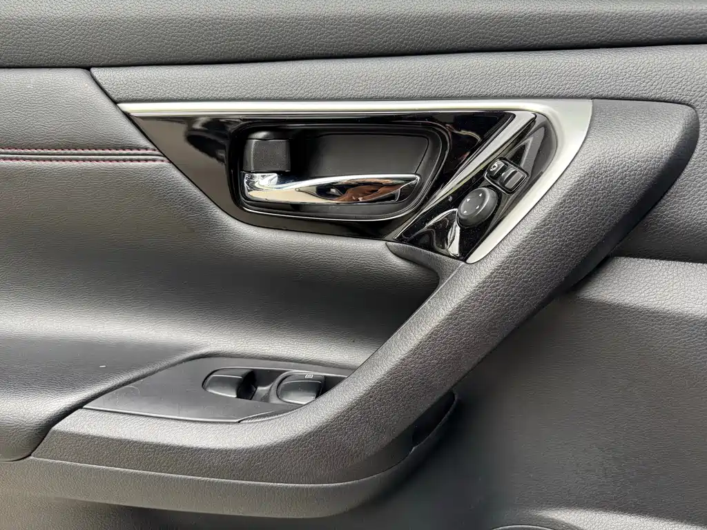 Nissan Teana 2017 — фото 10