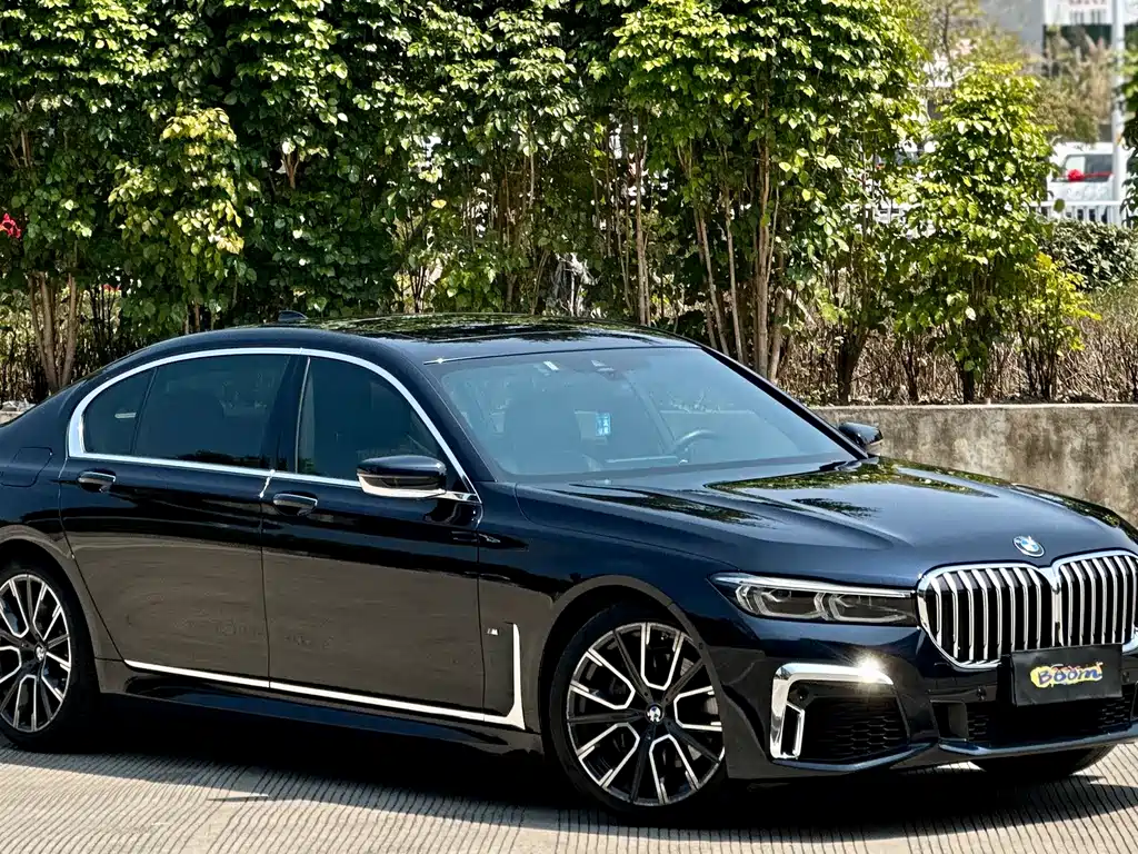 BMW 7 Series 2021 — фото 3