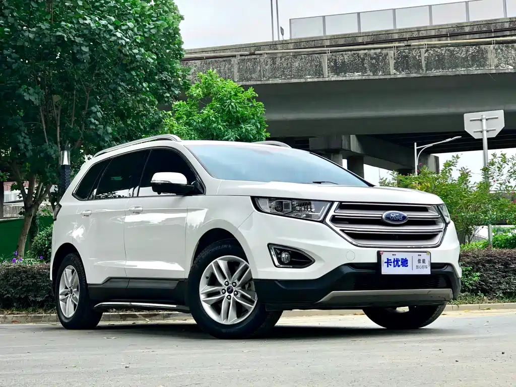 Ford Edge 2018 — фото 6