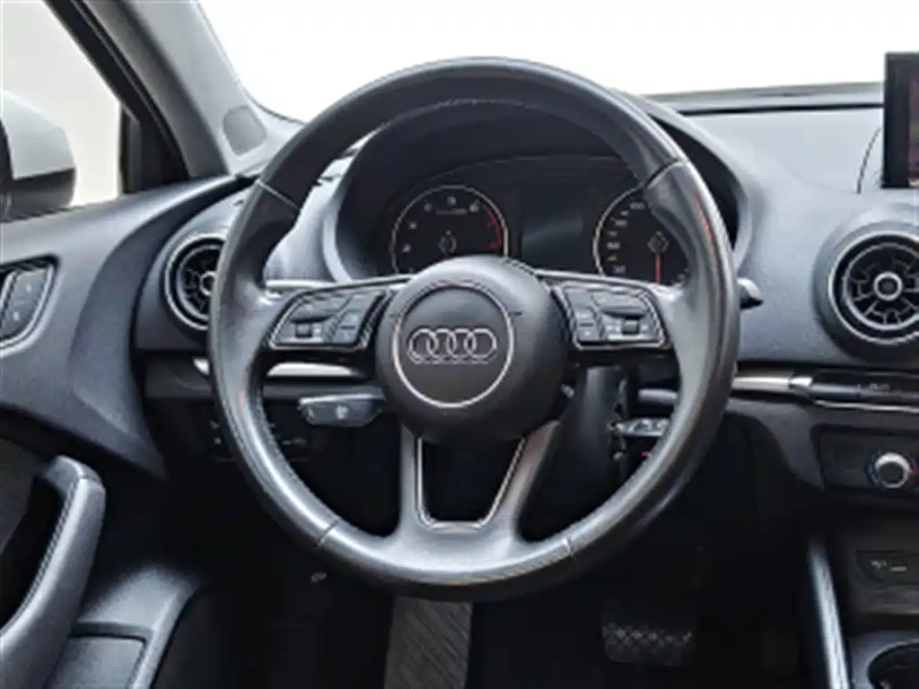 Audi A3 2020 — фото 7