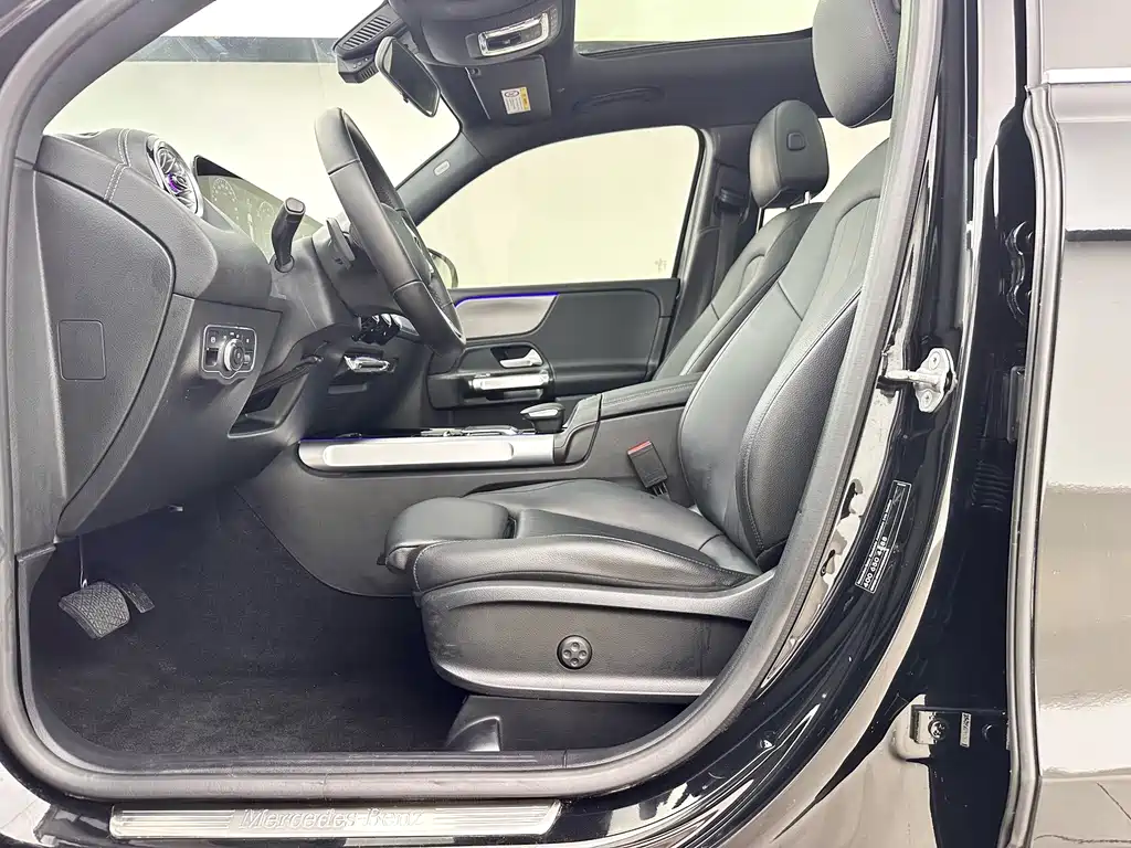 Mercedes-Benz GLB 2022