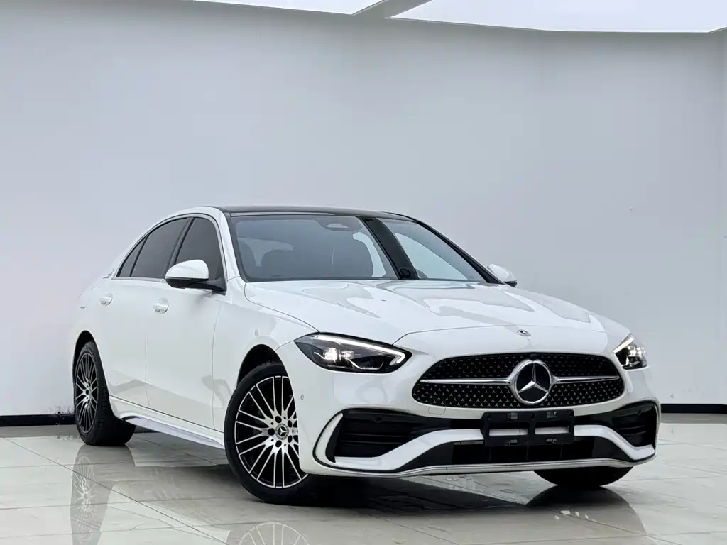 Mercedes-Benz C-Class 2023 — фото 2