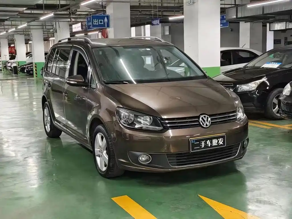 Volkswagen Touran 2014