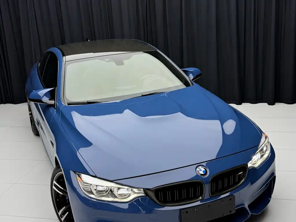 BMW M4 2015 — фото 9