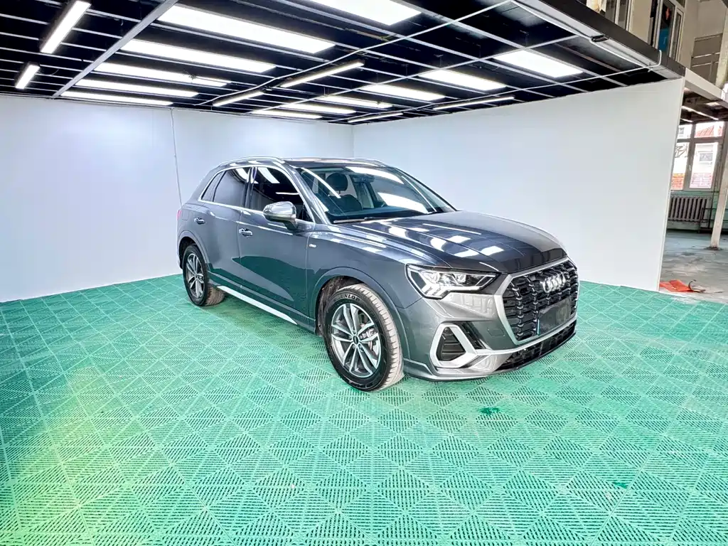Audi Q3 2023 — фото 3