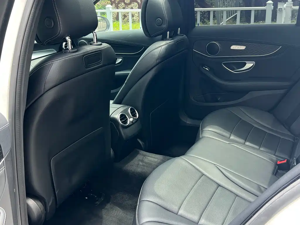 Mercedes-Benz C-Class 2015 — фото 6