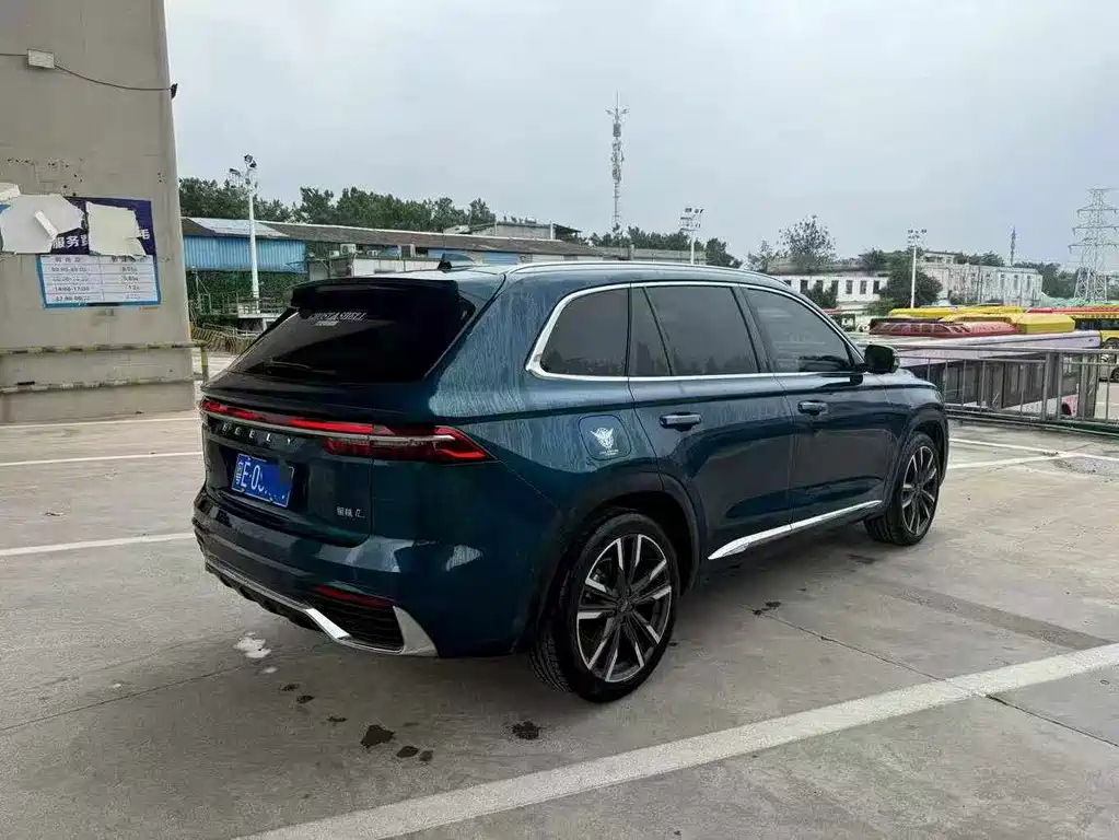 Geely Xingyue L 2022 — фото 4